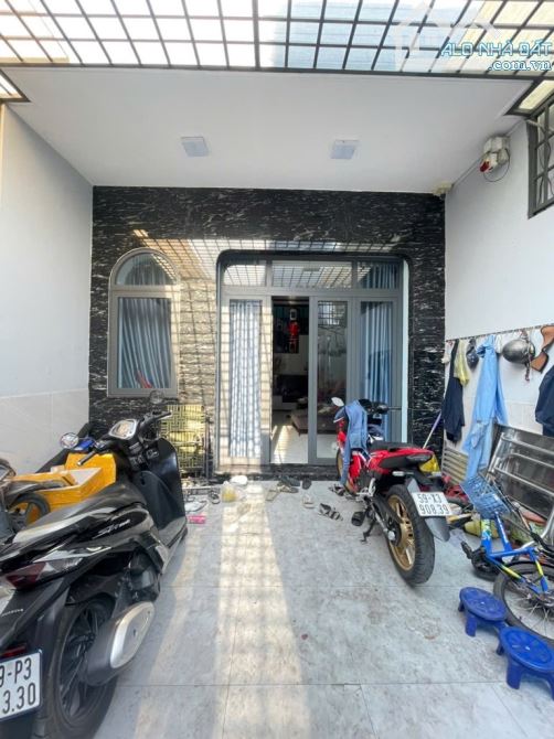 Kỹ Sư Thiết Kế Hiện Đại - Bình Thành - BHH B - Bình Tân - 3 Tầng 100m2 - HXH Thông - 5.xTy - 5