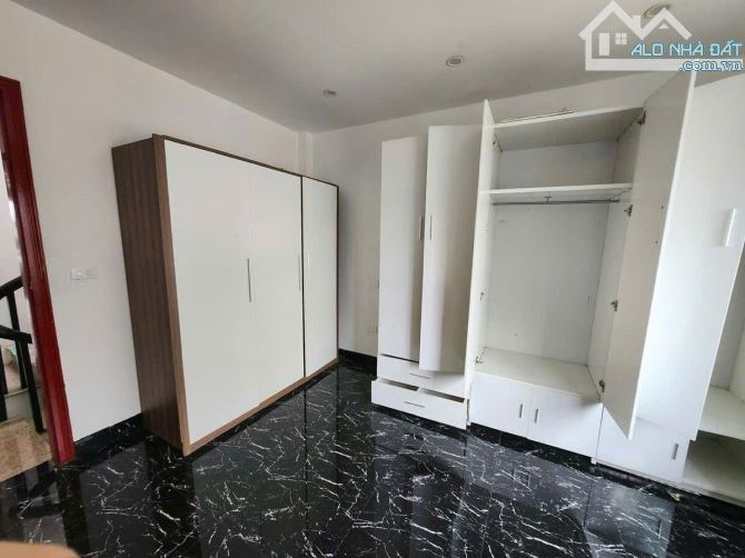 BÁN NHÀ NGỌC THUỴ - LONG BIÊN, 43M2, 8,5 TỶ, Ô TÔ VÀO TẬN NHÀ - 5