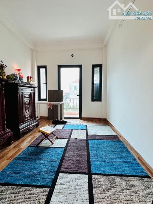 BÁN NHÀ LAI XÁ - DÂN XÂY 4 TẦNG - LÔ GÓC  42M2 FULL NỘI THẤT - Ô TÔ ĐỖ CỬA - GIÁ RẺ - 5