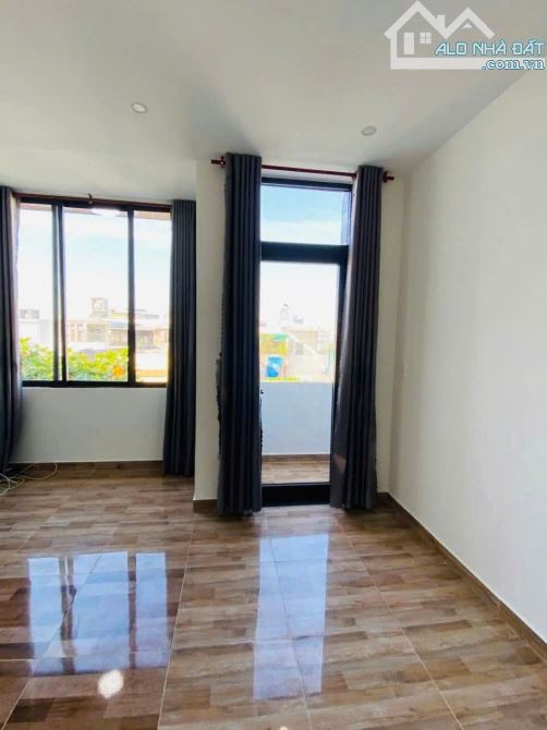 📌📌📌LÀM VIỆC TRỰC TIẾP GIÁ TỐT !!!Bán nhà 3 tầng mặt tiền nguyễn huy tự - 5