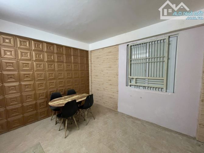 chủ cho thuê phòng trọ -  328 Nguyễn Trãi - 65m2 - 7.5tr/tháng - 5