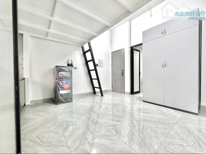 BÁN TÒA NHÀ CCMN ĐƯỜNG TRIỀU KHÚC. 50M2 - 7 TẦNG. THANG MÁY. 11 PHÒNG. - 5