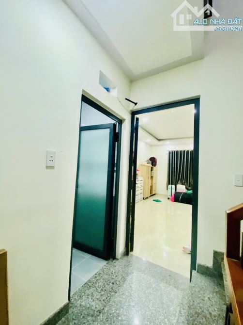 Bán Nhà Q12 - 51M2( 5 x 10 )- 4Tầng- Đường,HXH- Chỉ 4,8Tỷ. - 6