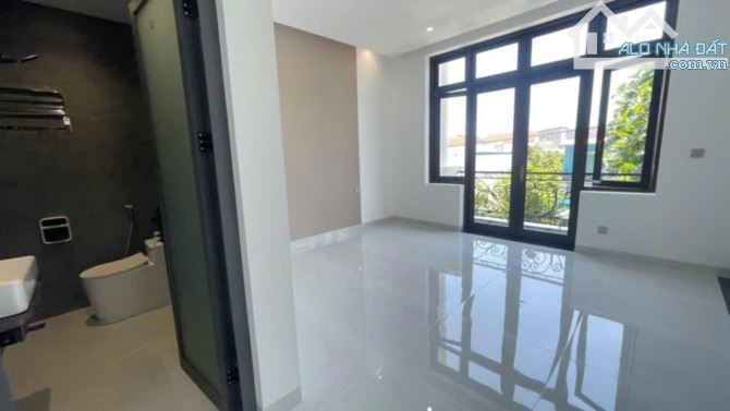 💥BÁN NHÀ TÁI ĐỊNH CƯ HÒN RỚ 2 BÊN PHÍA SÔNG ĐƯỜNG 16M - 6