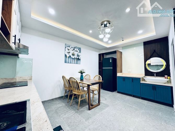 Nhà 4 tầng kiệt Hoàng Diệu Full Nội Thất cách đường chính 50m - 6