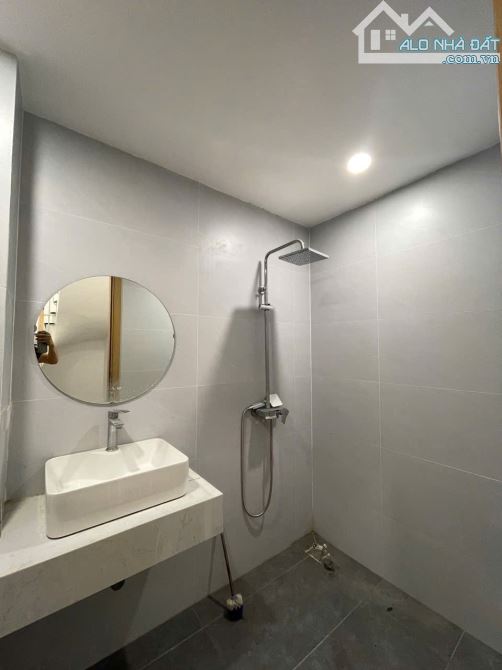 LAI XÁ :NHÀ 4T - MT 4,5M - 3 THOÁNG - MẶT PHỐ LAI XÁ - KD ĐỈNH - 6