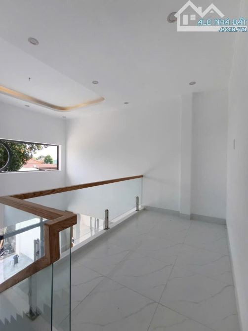 BÁN NHÀ LỬNG THÔNG TẦNG HIỆN ĐẠI ĐẸP CHỈ CẦN 400TRIỆU NHẬN NHÀ - 6