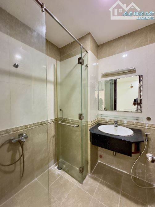 Bán nhà Tân Bình - 6 tầng kinh doanh - 72m2 - hẻm xe tải kinh doanh - 6