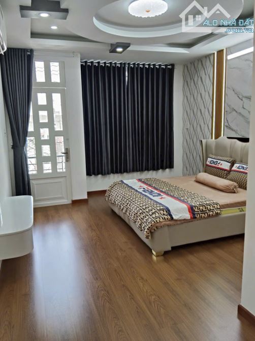 Mặt tiền kinh doanh 4 tầng, đường nhánh Lê Văn Thọ Gò Vấp, Ngay CV Làng Hoa, 4*14m, 9.X Tỷ - 6