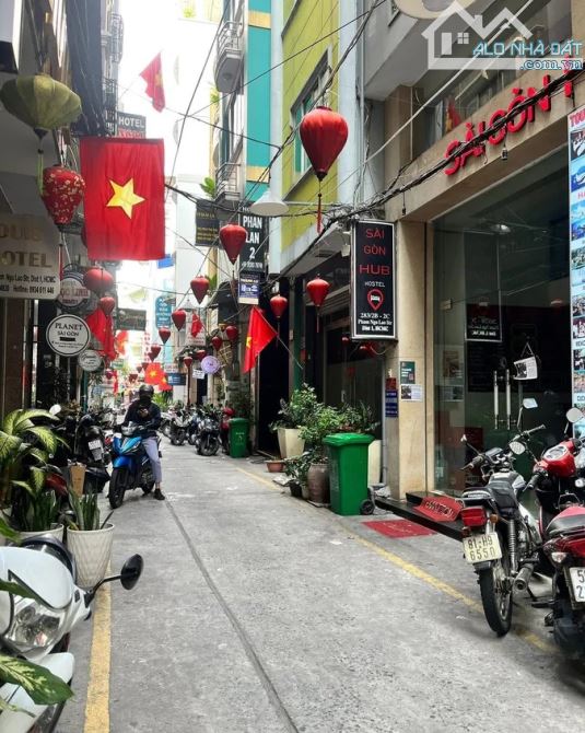 Bán Nhà Phố Tây Bùi Viện, Quận 1: 5 Tầng, Thu Nhập 60 Triệu/Tháng, Chỉ Còn 20 Tỷ! - 6