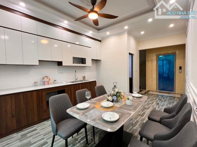 Gấp! Cực Hiếm Phố Văn Cao.Liễu Giai.Ba Đình.DT 35M x 5T Thang Máy.Ô Tô 30m.giá 9,5 tỷ - 6