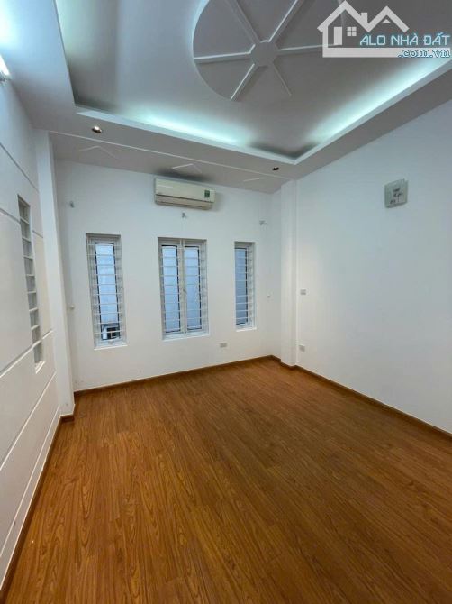 BÁN NHÀ NGÕ 68 CẦU GIẤY NGUYỄN KHÁNH TOÀN QUAN HOÀ 50MET² LÔ GÓC 2 MẶT NGÕ 11,5 TỶ - 6