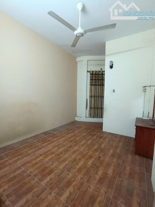 BÁN NHÀ NGỌC THUỴ, LONG BIÊN - 37M2 - 9 TỶ – NGÕ Ô TÔ 7 CHỖ - 6
