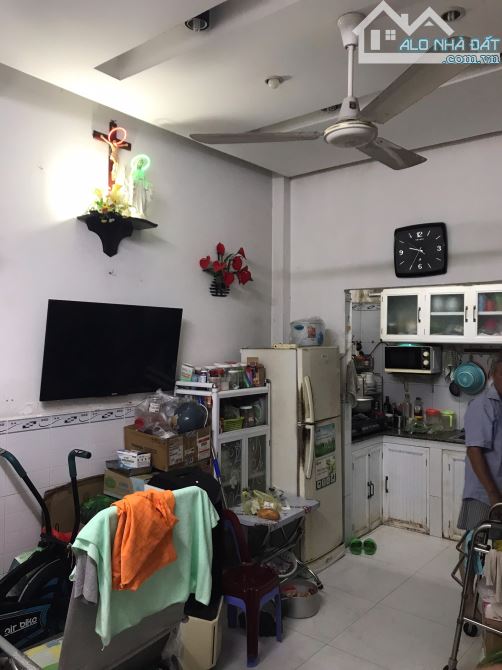 NHÀ QUẬN TÂN BÌNH - 51,7 M2 - 3 TẦNG - ĐƯỜNG CÁCH MANG THÁNG 8 - HẺM 3 M - 6,3 T_Ỷ - 6
