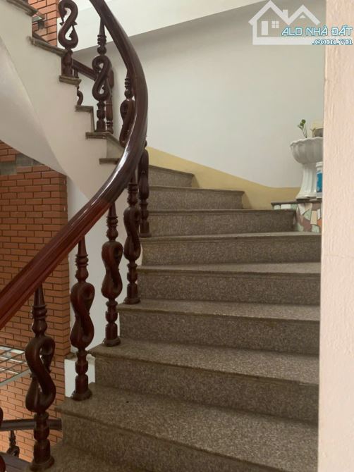 Mặt Phố Hoàng Văn Thụ, Trung Tâm TP.Thái Nguyên - 90m2, 5 Tầng - Chỉ 13,5 Tỷ - 7