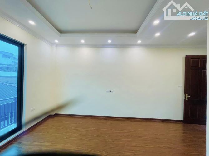 Bán nhà phố Hồ Tùng Mậu, 35m2, 5 tầng, gần phố, giá 7,1 tỷ - 6
