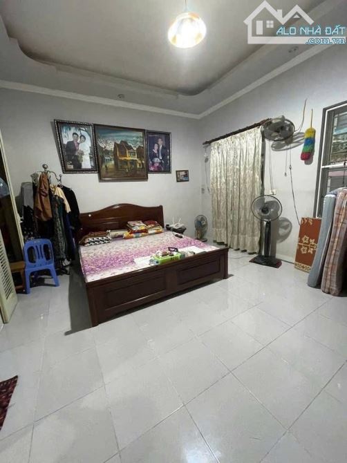 Ô TÔ ĐỖ CỬA, GẦN ĐÀI TRUYỀN HÌNH HN 54m MT4m NHÀ 4 TẦNG 9TY6 - 7