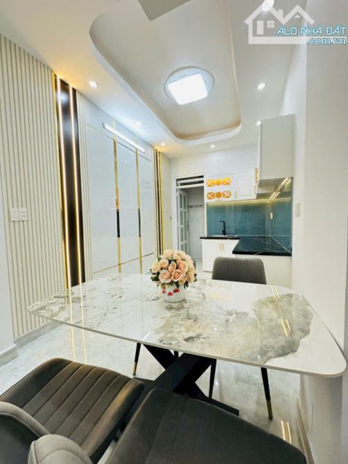 Bán nhà đẹp sổ riêng đường Dương Cát Lợi, NB, Dt 3 x14m, 1 lầu. Giá 3,89 tỷ - 7