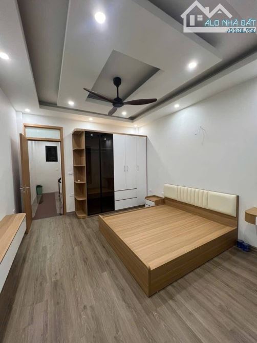 - TÔI CẦN BÁN CĂN NHÀ PHỐ KHƯƠNG HẠ 37M2 - 5 TÂNG - MT 4M - 9,2 TỶ          🍀🍀 Thiết kế - 7