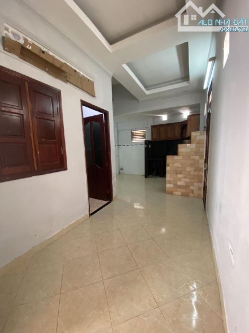 🔥BÁN GẤP NHÀ GÓC 3 MẶT THOÁNG - Ô TÔ VÀO NHÀ - LÂM VĂN BỀN -117m2 - NGANG 6,5m - SHR - 4