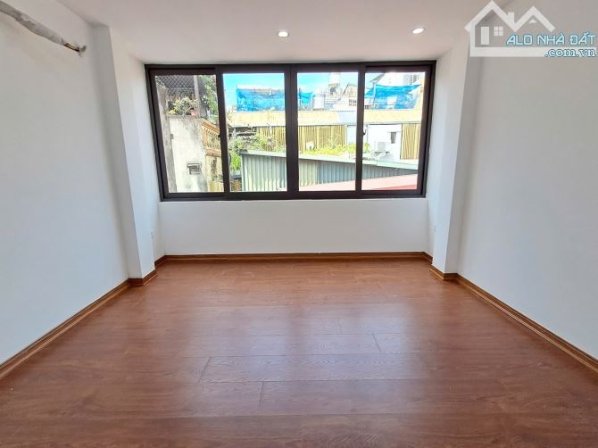 Lệnh Cư Khâm Thiên, Full Nội Thất. 20m2-5 Tầng – 3.5m Mặt Tiền. Giá Thương Lượng. 4.7 Tỷ - 7