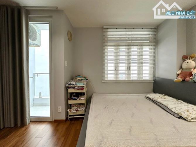 Cách 1 căn đến mặt tiền! Hẻm xe hơi đường Tăng Bạt Hổ (4,87x11m) + trệt 2 lầu giá 9.9 Tỷ - 7
