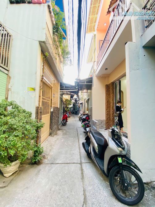 Nhà đẹp giá rẻ tại Lương Văn Can P15Q8, dt 4x9 2tầng shr giá chỉ 3tỷ750. - 7