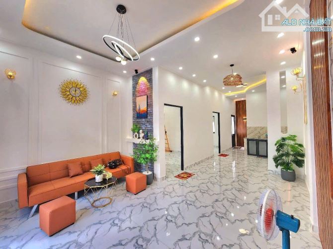 🏠 Nhà dễ thương vô cùng mà bán chỉ 999tr ở Tân Xuân Hóc Môn sổ hồng riêng - 7