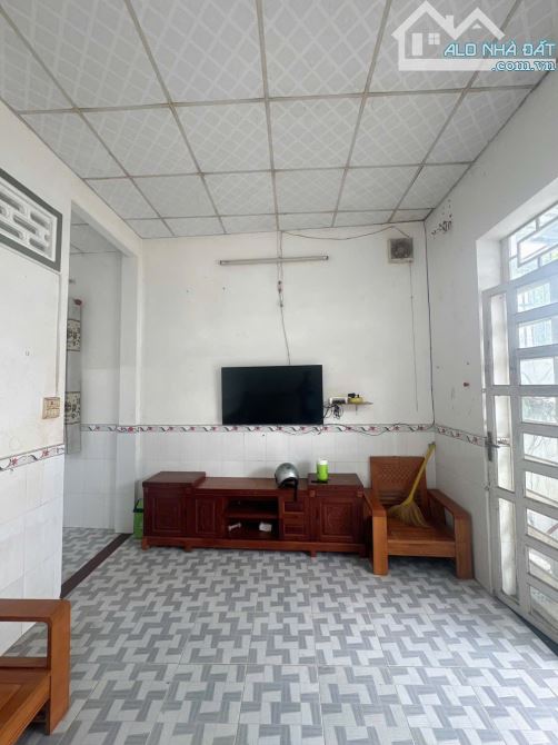 BÁN NHÀ CẤP 4 – KDC THÀNH GIAO – LONG TUYỀN, BÌNH THỦY Giá: 1 tỷ 370 triệu - 7