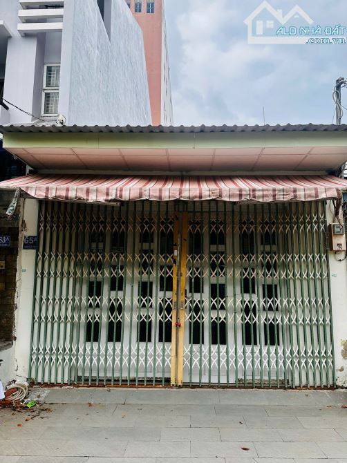 HIẾM!!! Ngay TRUNG TÂM quận 7 - DT: 90m2 - Giá chỉ 13 tỷ - MẶT TIỀN ĐƯỜNG NHỰA 8M - 7