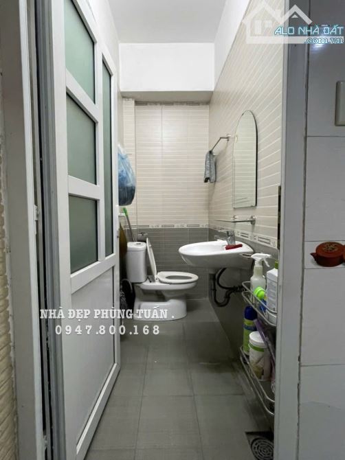 P Tuấn... Bán nhà Phố  Hồ Sen – Ô Tô Đỗ Cửa • DIỆN TÍCH~70m² (ngang 4m)• 4 Tầng  xây chắn - 7