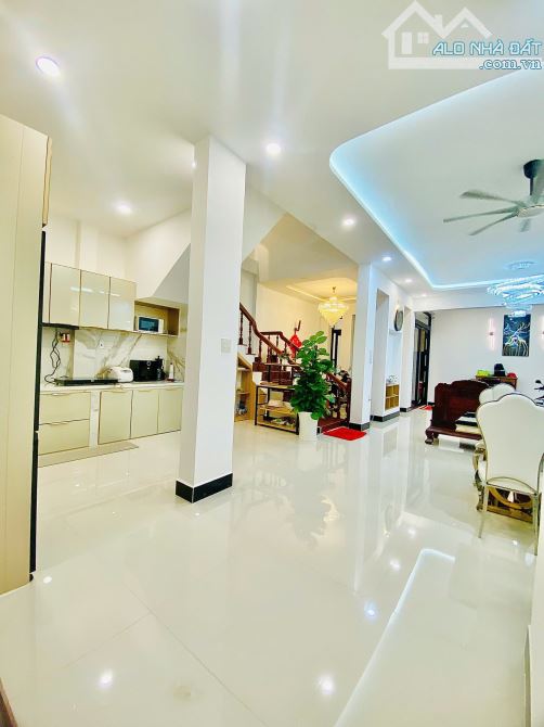 💥Nhà Nb Nguyễn Huệ 100m2 ( 7.75x14 ) giá 5.9 tỷ. Nhà trung tâm Tuy Hoà - 7