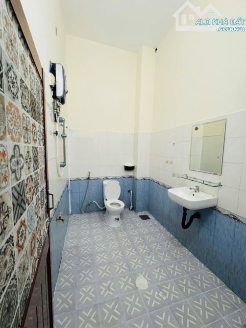 HẼM TO TÔN ĐẢN P15 Q4 - QUY HOẠCH TƯƠNG LAI LÀ NHÀ NGAY MẶT TIỀN LỚN - 8