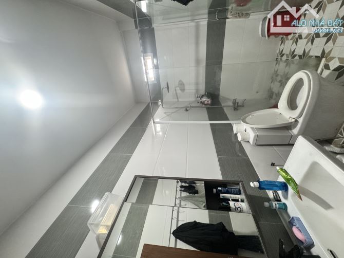 THẬT 100% NHÀ MẶT TIỀN 3 TẦNG Đ.TĂNG NHƠN PHÚ, PHƯỚC LONG B, DT 129M, Giá Hơn 14 tỷ. - 8
