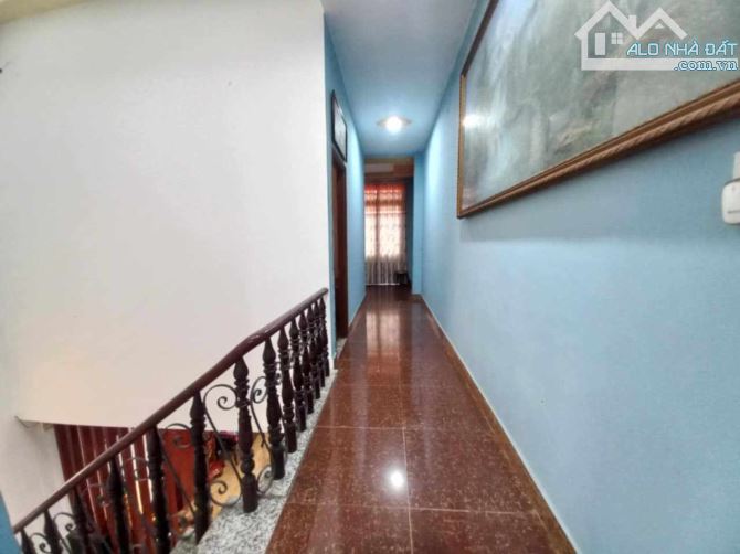 BÁN GẤP GIẢM 3 TỶ – NHÀ MẶT TIỀN BÙI CÔNG TRỪNG, HÓC MÔN – GIÁP QUẬN 12 – 269M2 – CHỈ 8 TỶ - 8