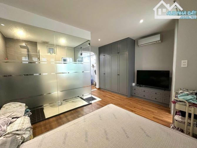 Cách 1 căn đến mặt tiền! Hẻm xe hơi đường Tăng Bạt Hổ (4,87x11m) + trệt 2 lầu giá 9.9 Tỷ - 8
