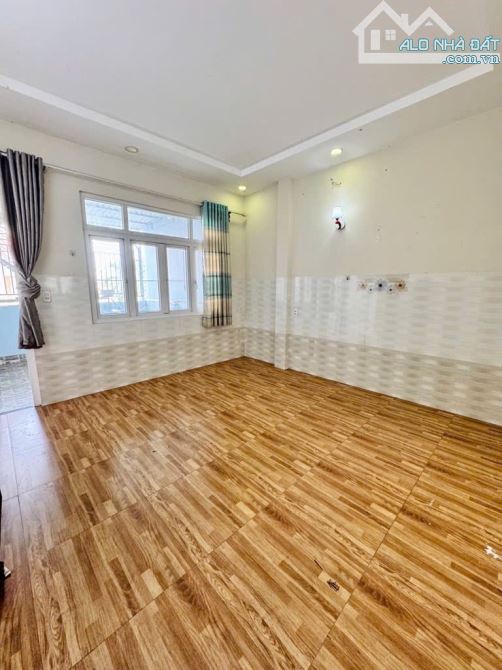 Nhà đẹp Gò Vấp-Đường 10M-Đường số 11 Nguyễn Văn Khối-P11-104m2-4,3x24-3tầng-4PN - 8