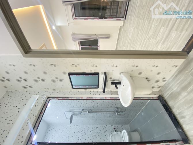 Nhà đẹp giá rẻ tại Lương Văn Can P15Q8, dt 4x9 2tầng shr giá chỉ 3tỷ750. - 8