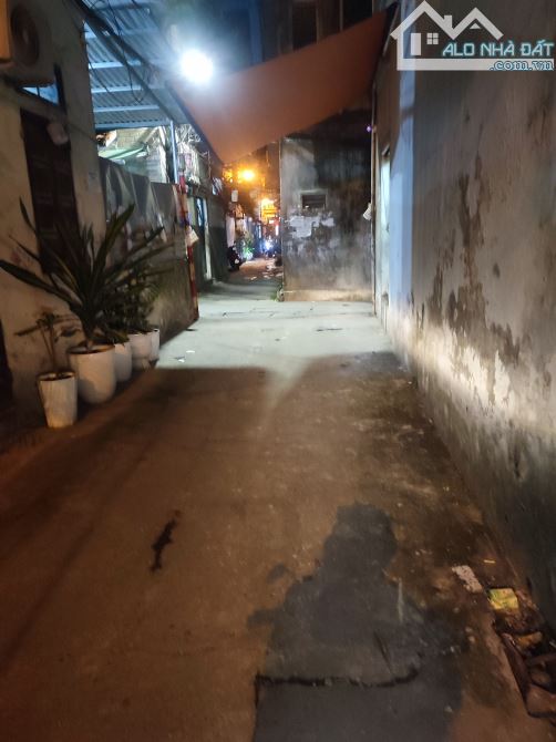 NHÀ PHỐ KIM GIANG-HÀNH XÓM ĐÔ THỊ MỚI--THOÁNG ĐẸP-Ở NGAY-50M2-5 TẦNG-9,5 TỶ - 8