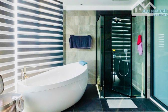 Bán tòa nhà Apartmnet phố Đào Tấn, Lotte Liễu Giai 220m2*12m MT chỉ 99 tỷ - 8