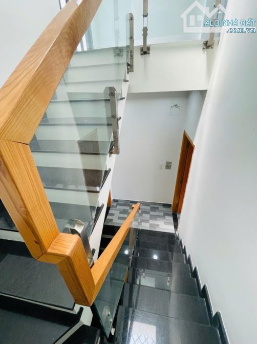 BÁN NHÀ GÒ XOÀI, HẺM 7M THÔNG, 4 TẦNG,60M2 - 4*15M,LÊ VĂN QUỚI, GIÁP TÂN PHÚ,GIÁ 6,8 tỷ - 8
