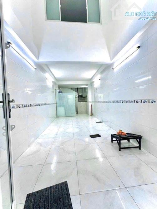 BÁN NHÀ 5 TẤM KHU VIP MẶT TIỀN LÔ NHÌ HOÀNG DIỆU GIÁ 6TỈ29 KHU ĐỒNG BỘ HÀNG 102 - 8