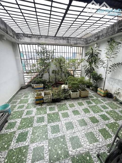 Bán Nhà Quận 7 - 4 Tầng - 80m2 - Hẻm Xe Hơi - Nhỉnh 8 Tỷ - 8