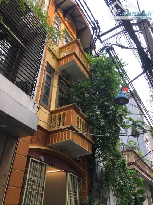 Bán nhà Hà Đông - 2 Mặt ngõ ô tô tránh - nhà 3 tầng dân xây - diện tích rộng - 8