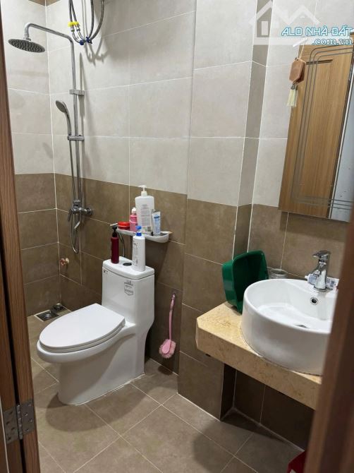 NHÀ 3T 3 MÊ KIỆT 3M LÊ ĐÌNH THÁM GẦN CẦU RỒNG_DT 55M2_NGANG 5M_CHỈ 4.35 TỶ - 9