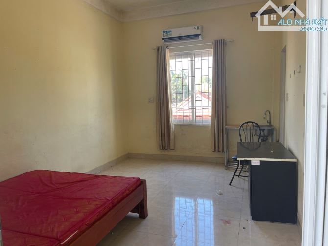 Bán nhà nghỉ đang kinh doanh thì nhập tốt vị trí đẹp vew thoáng mặt hồ - 9
