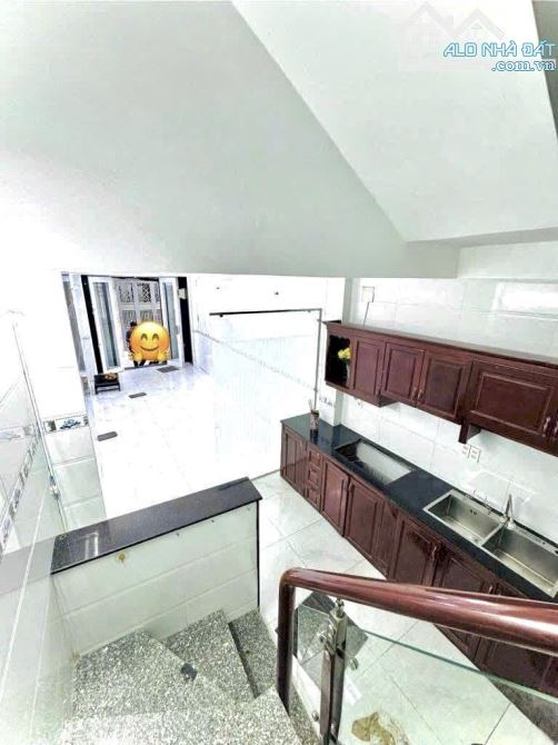 BÁN NHÀ 5 TẤM KHU VIP MẶT TIỀN LÔ NHÌ HOÀNG DIỆU GIÁ 6TỈ29 KHU ĐỒNG BỘ HÀNG 102 - 9