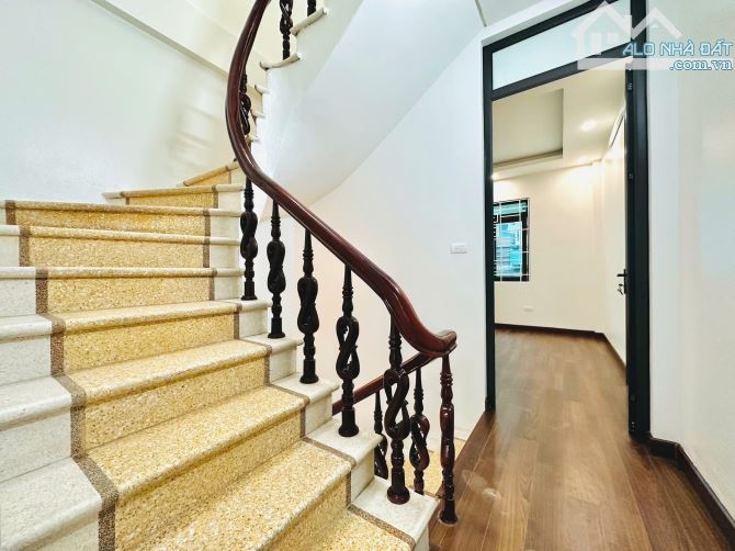 BÁN NHÀ TRẦN QUỐC VƯỢNG, GẦN PHỐ, 2 MẶT NGÕ 45M*5T, FULL NỘI THẤT, Ở NGAY - GIÁ 9.5 TỶ - 9