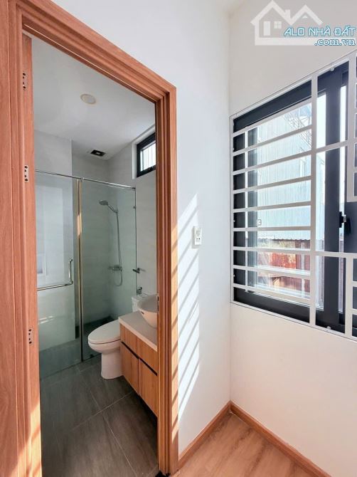 🌈BÁN NHÀ 3 TẦNG ĐƯỜNG BẦU HẠT ,SÁT NGUYỄN HOÀNG, NGUYỄN VĂN LINH GIÁ CHỈ NHỈNH 7TỶ - 9