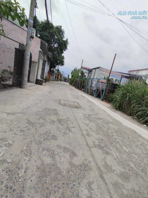 Bán Nhà Tân Xuân,115m2,2 Tầng ngang 8m, Đường 6m thông tứ tung. Chia làm 2 căn. - 9